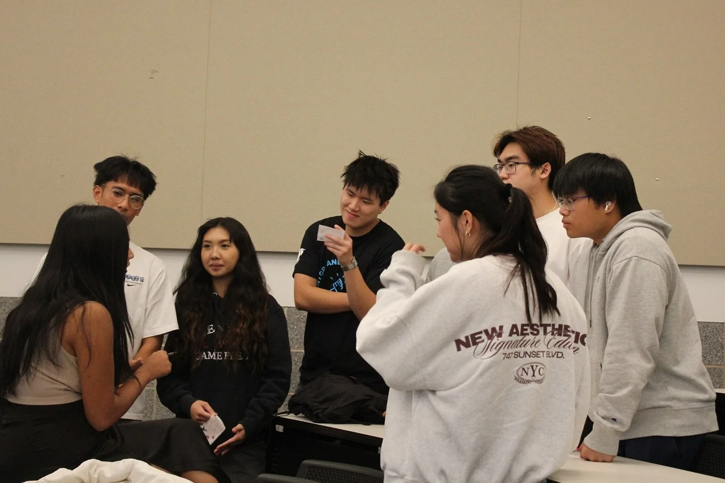 Thank you to our alumni and members for coming to the Study Abroad Alumni Panel! 

At this event, students had the options to hear from 7 panelist and 5 abroad programs! Student were able to connect with alumni to ask questions about experiences, app