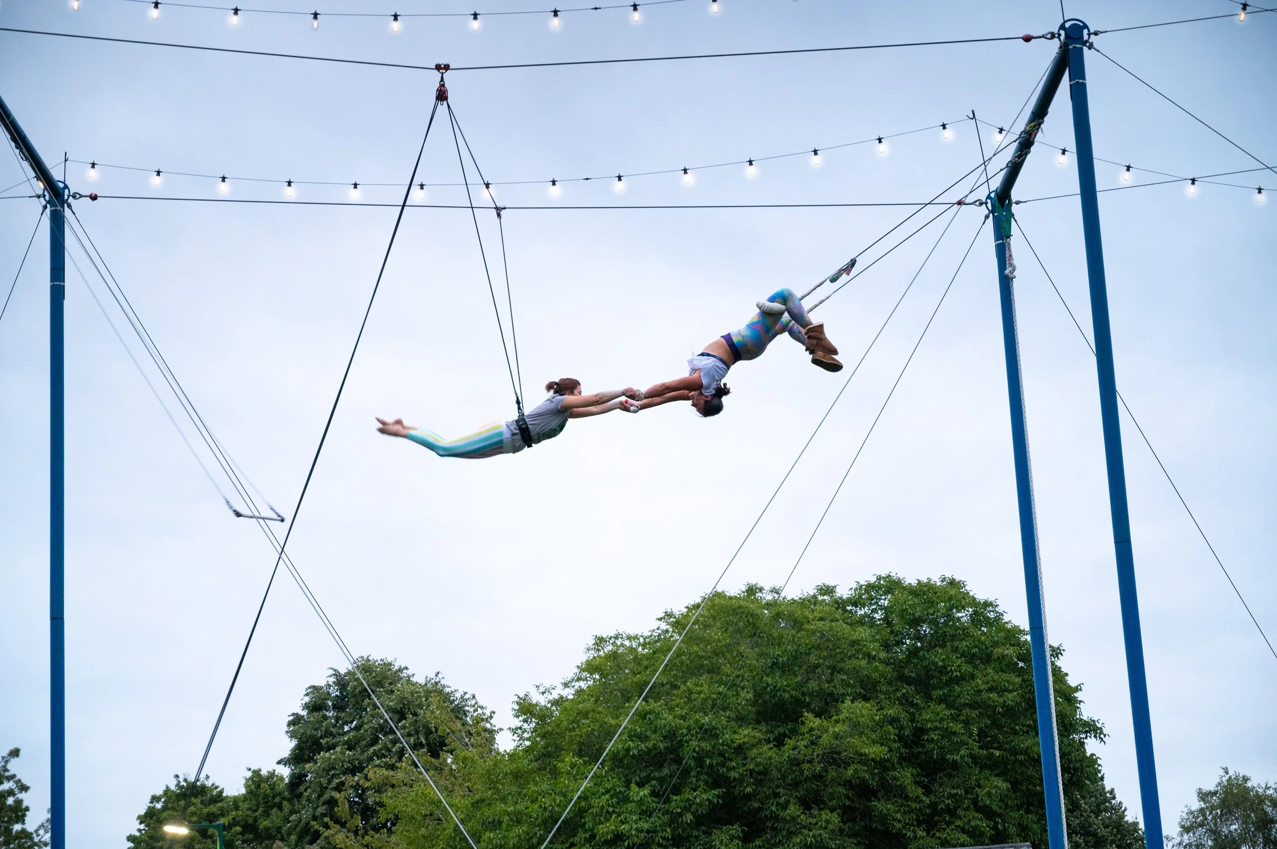 Successful uprise shoot catch on flying trapeze in Florence Park Oxford