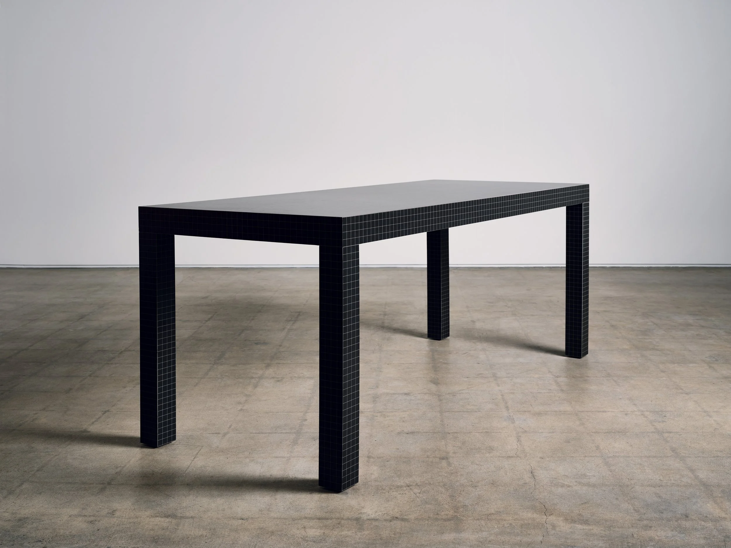 SL-1 TABLE - Image 1