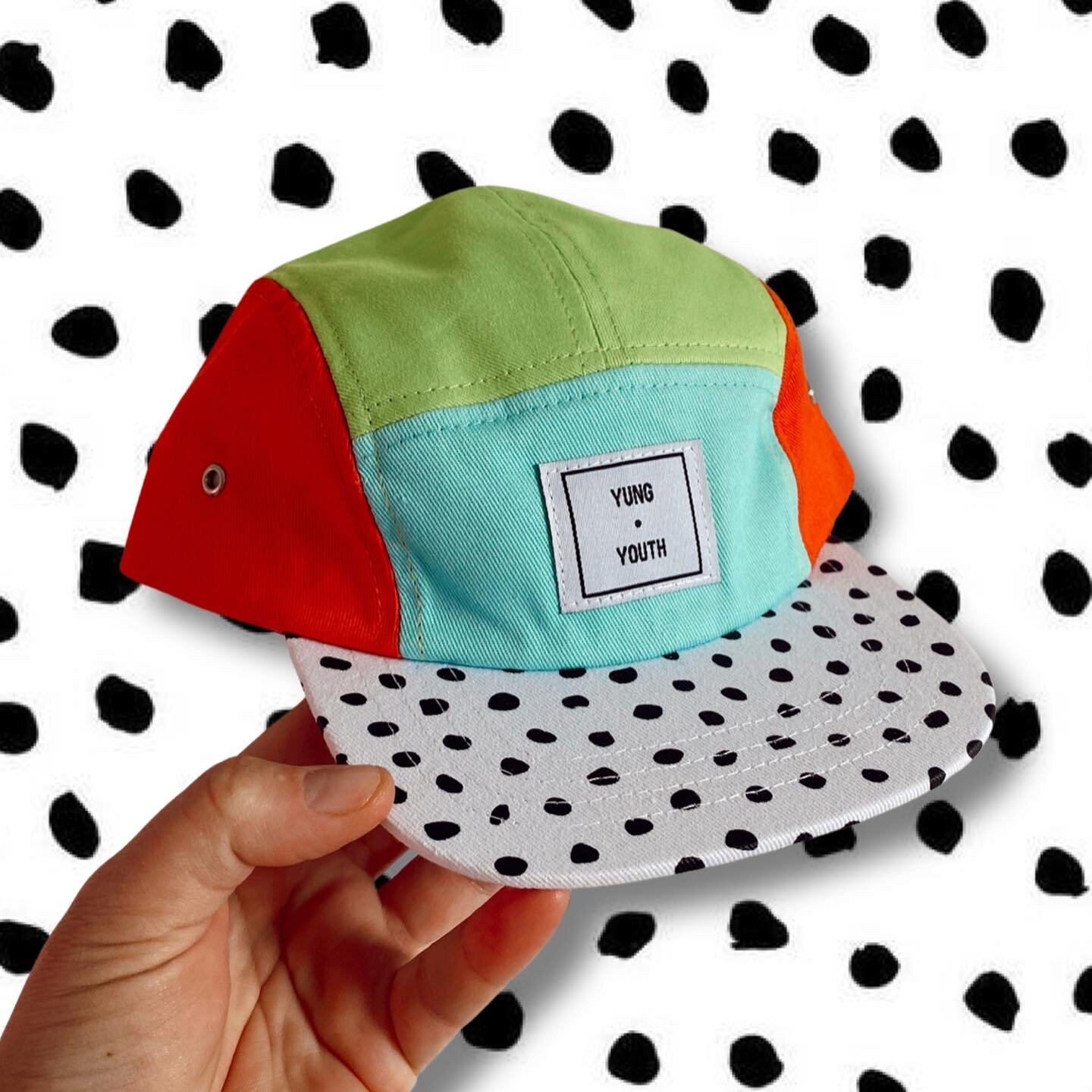 97EDA479-14F5-446D-B00F-0B46AD6C4CDE