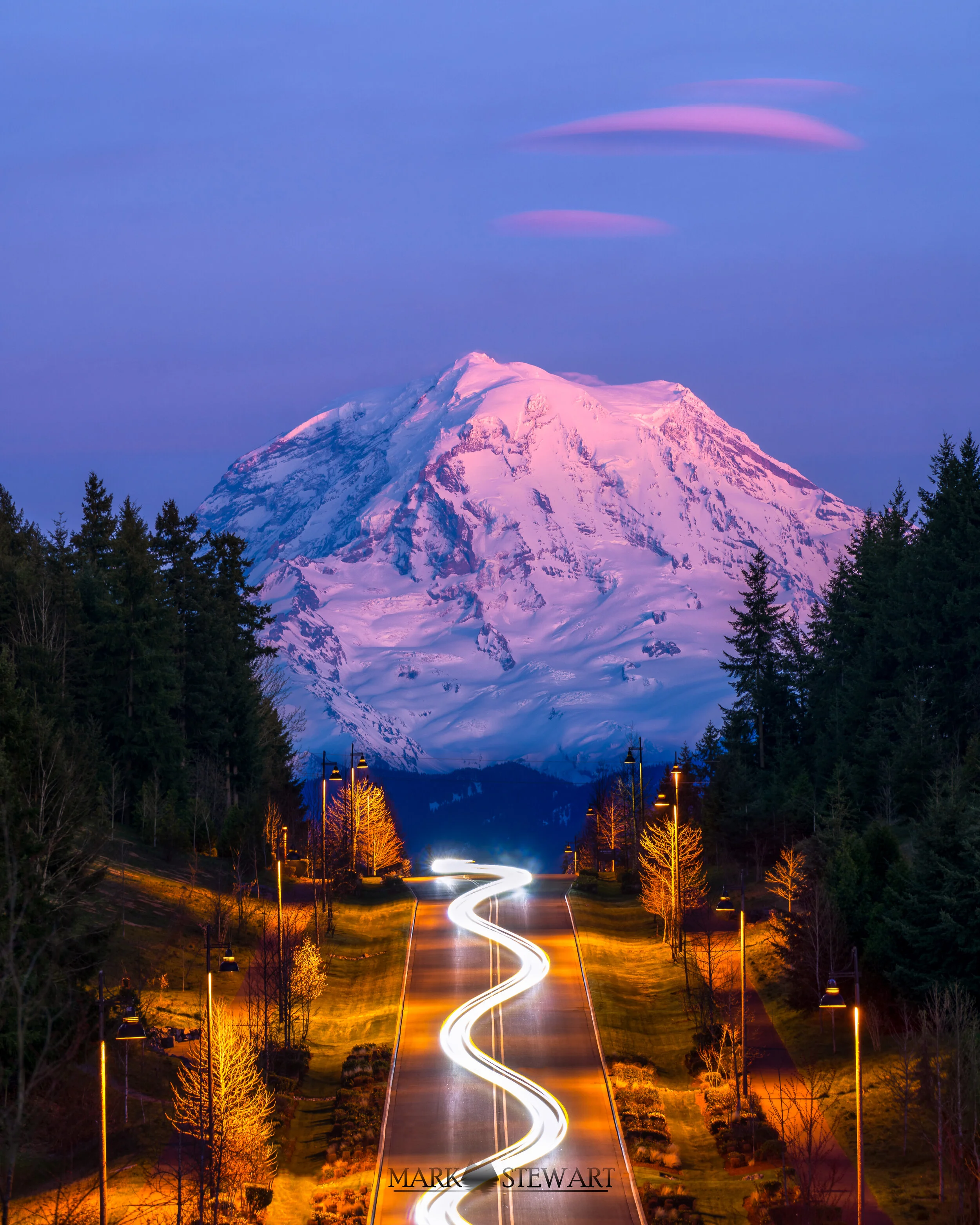 rainier lights_.jpg