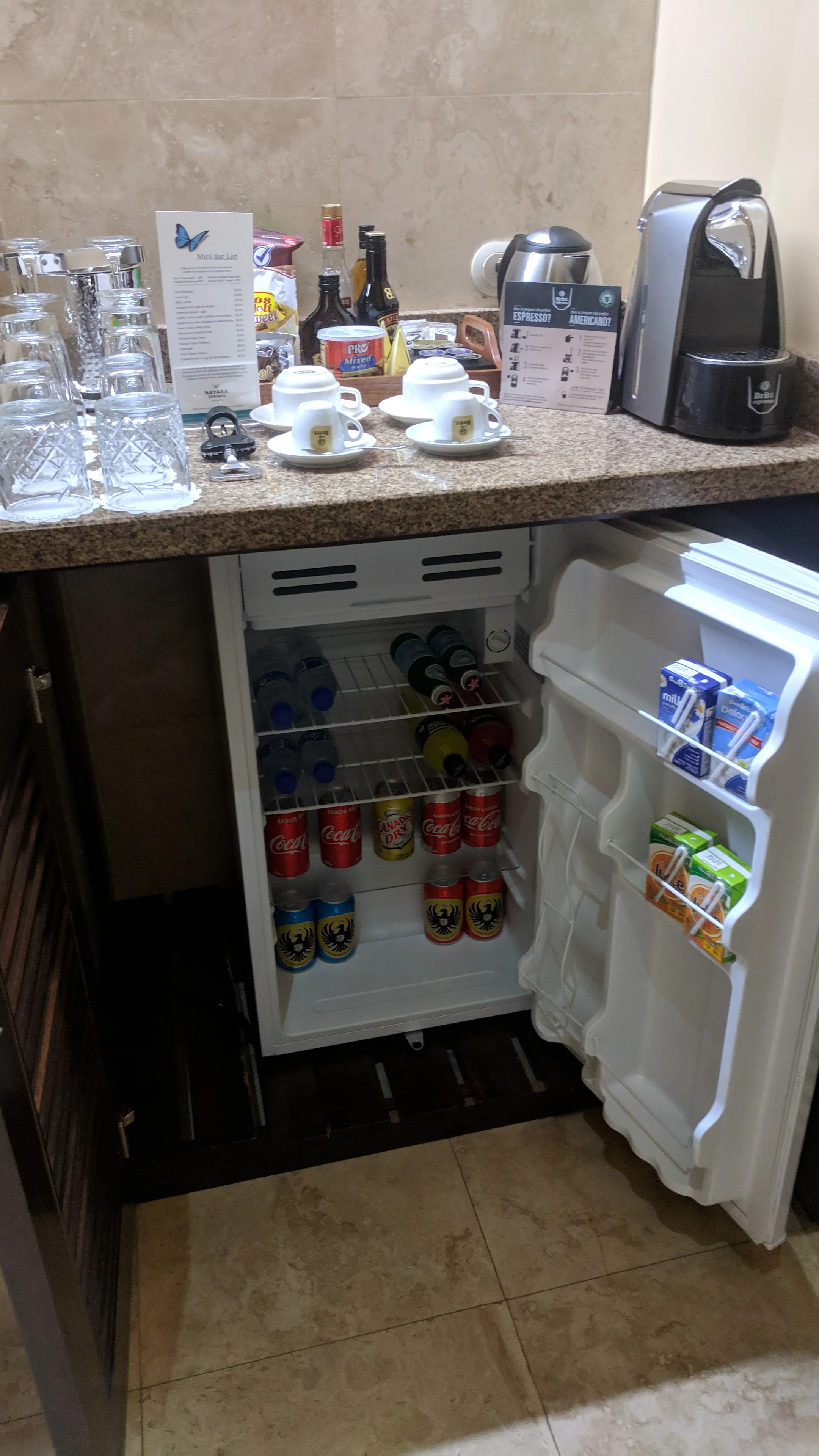 The fridge was also full and included in the rate (refilled daily). Plenty of beer, soft drinks, water, and juices.