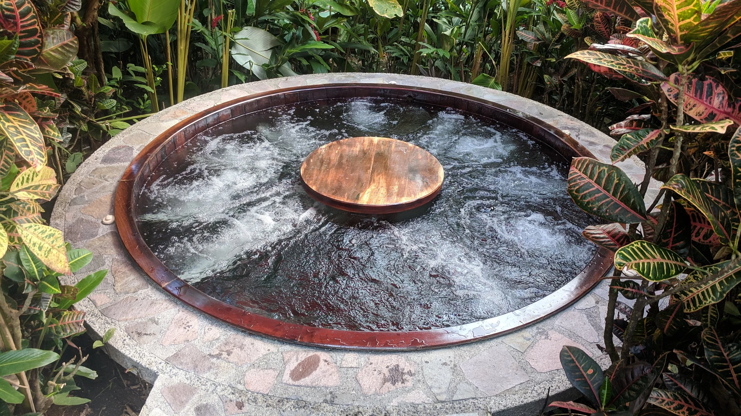 There were also several small outdoor hot tubs nearby.