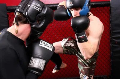 mma striking.jpg