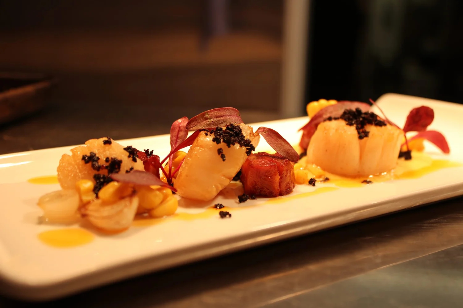 Hotel restaurant in Lincoln — The Bronze Pig