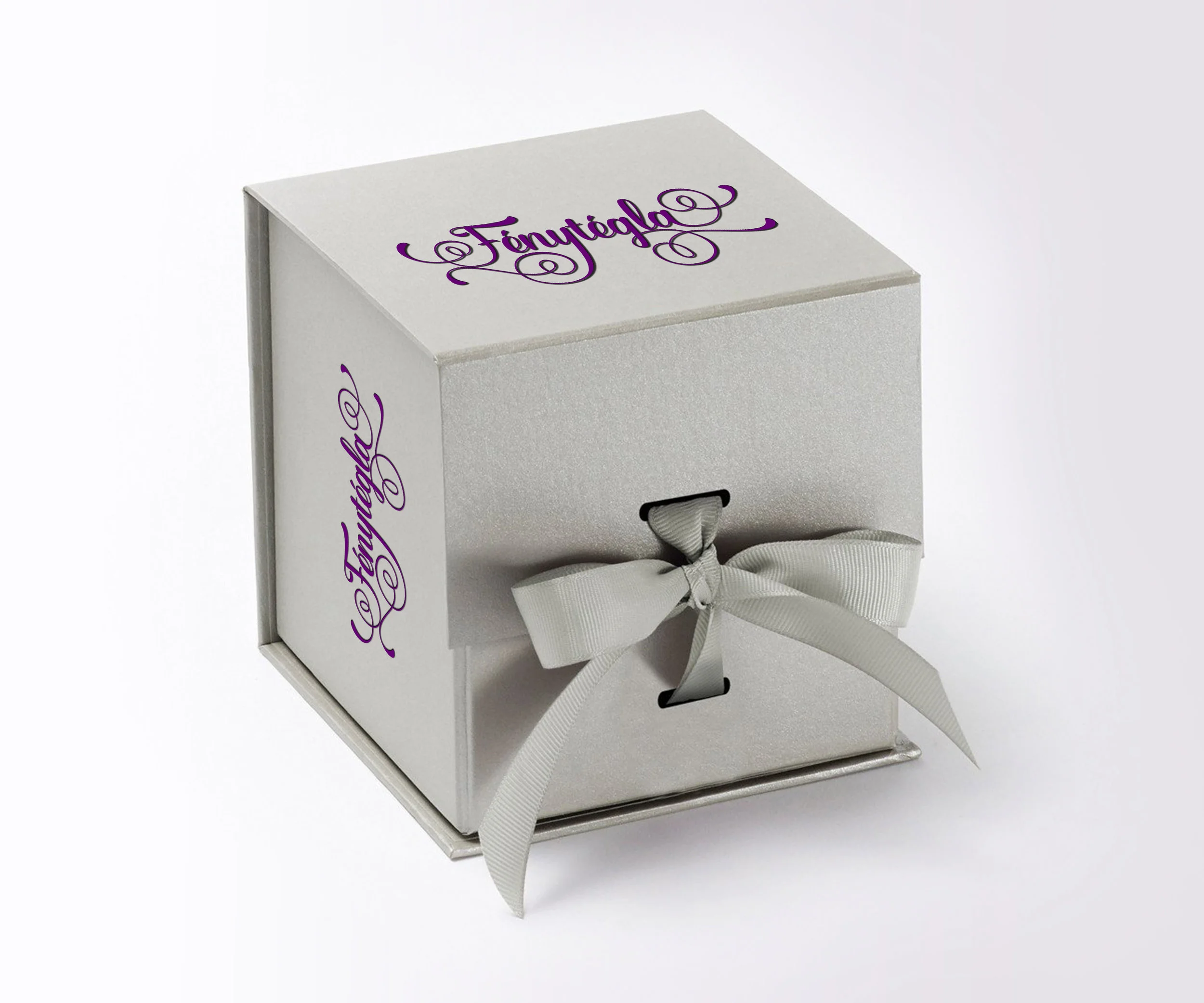 Fenytegla_box_mocku_2p.jpg