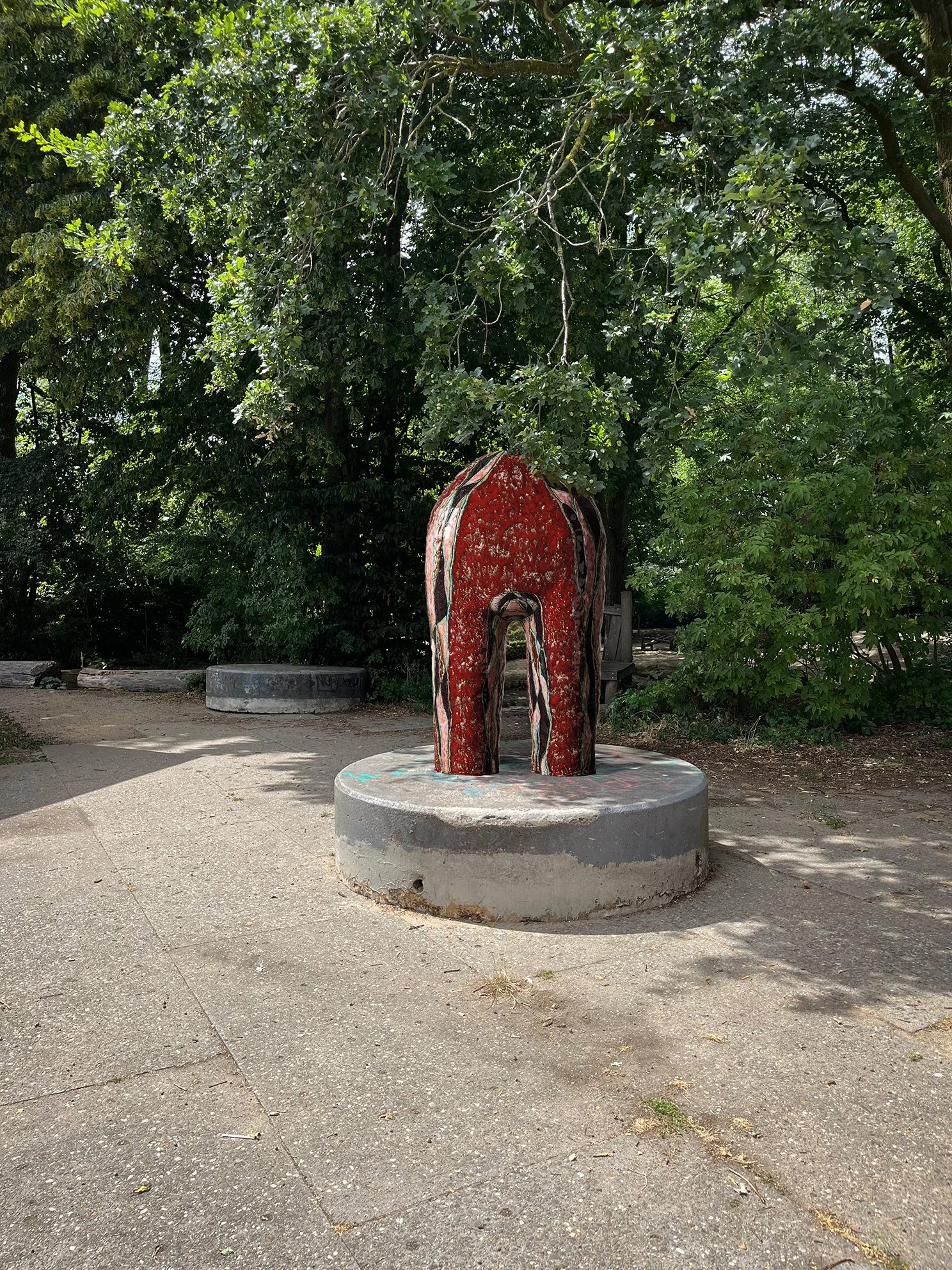 Child Abuse Monument / Kindermisbruik Monument in Noorderpark
