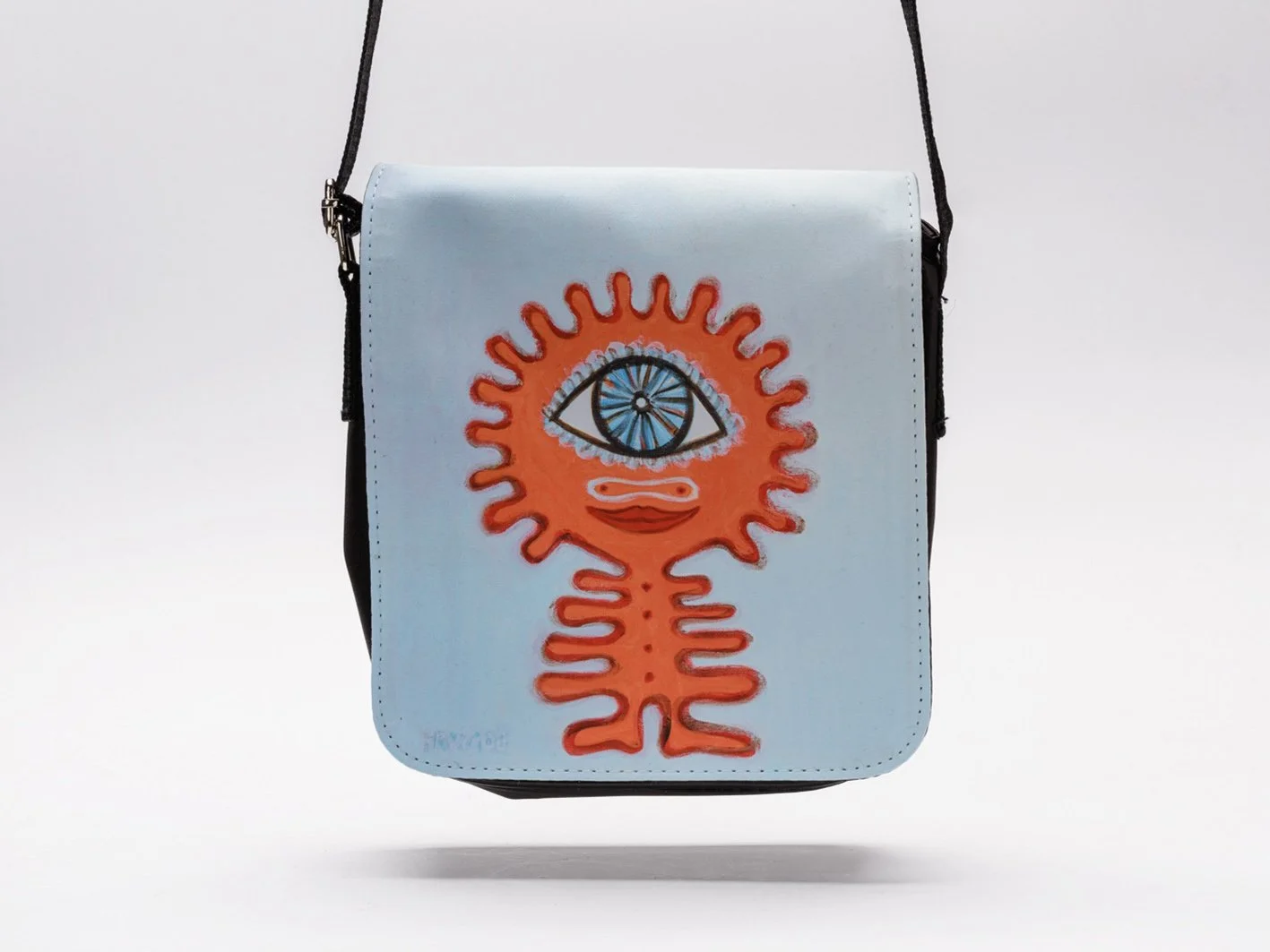 Bag-eyecreature0.jpg