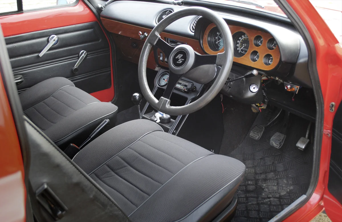 web escort interior.jpg