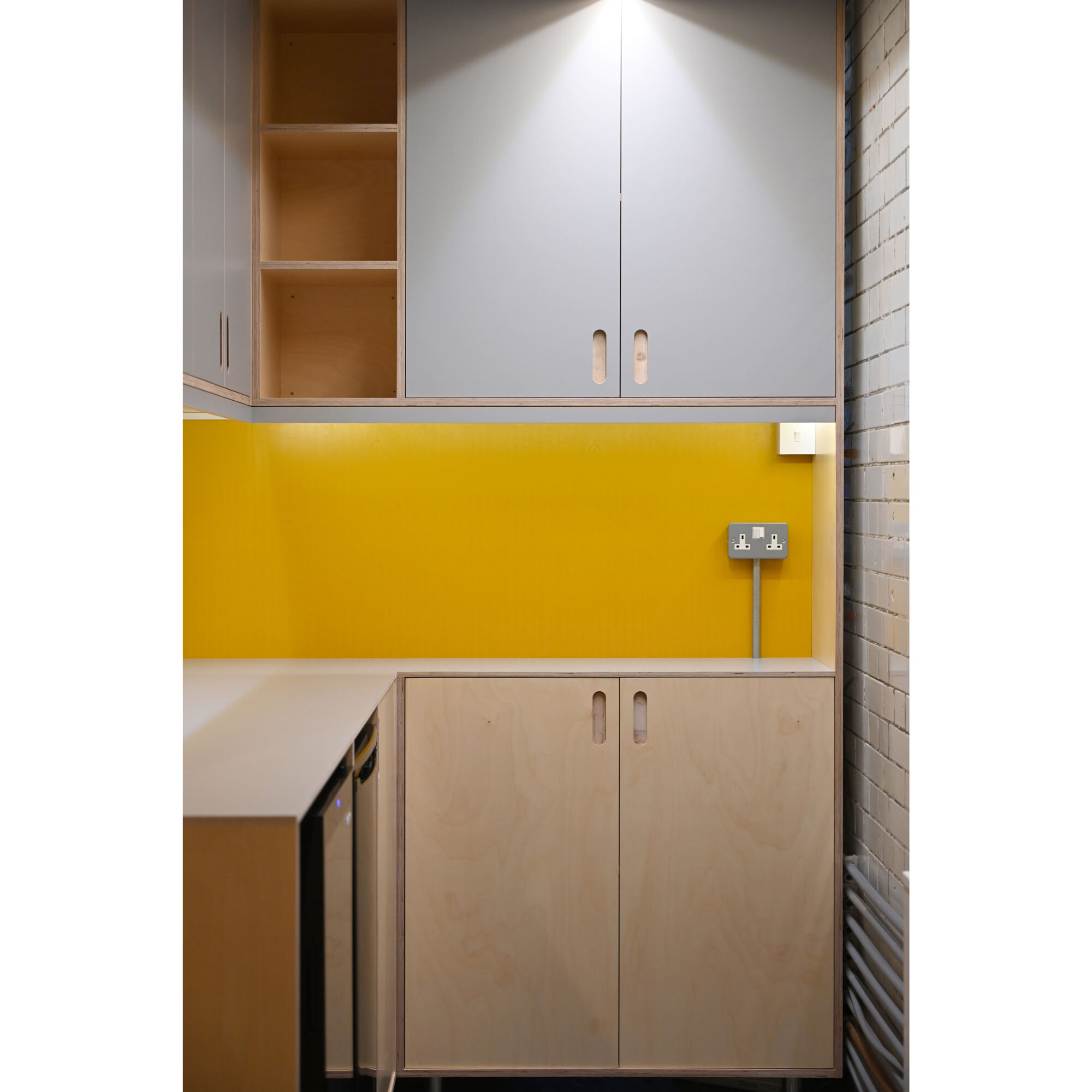 EckfordChong_Pip-and-Nut-Office-Fit-out-Commercial_Kitchen-Pod-04.jpg