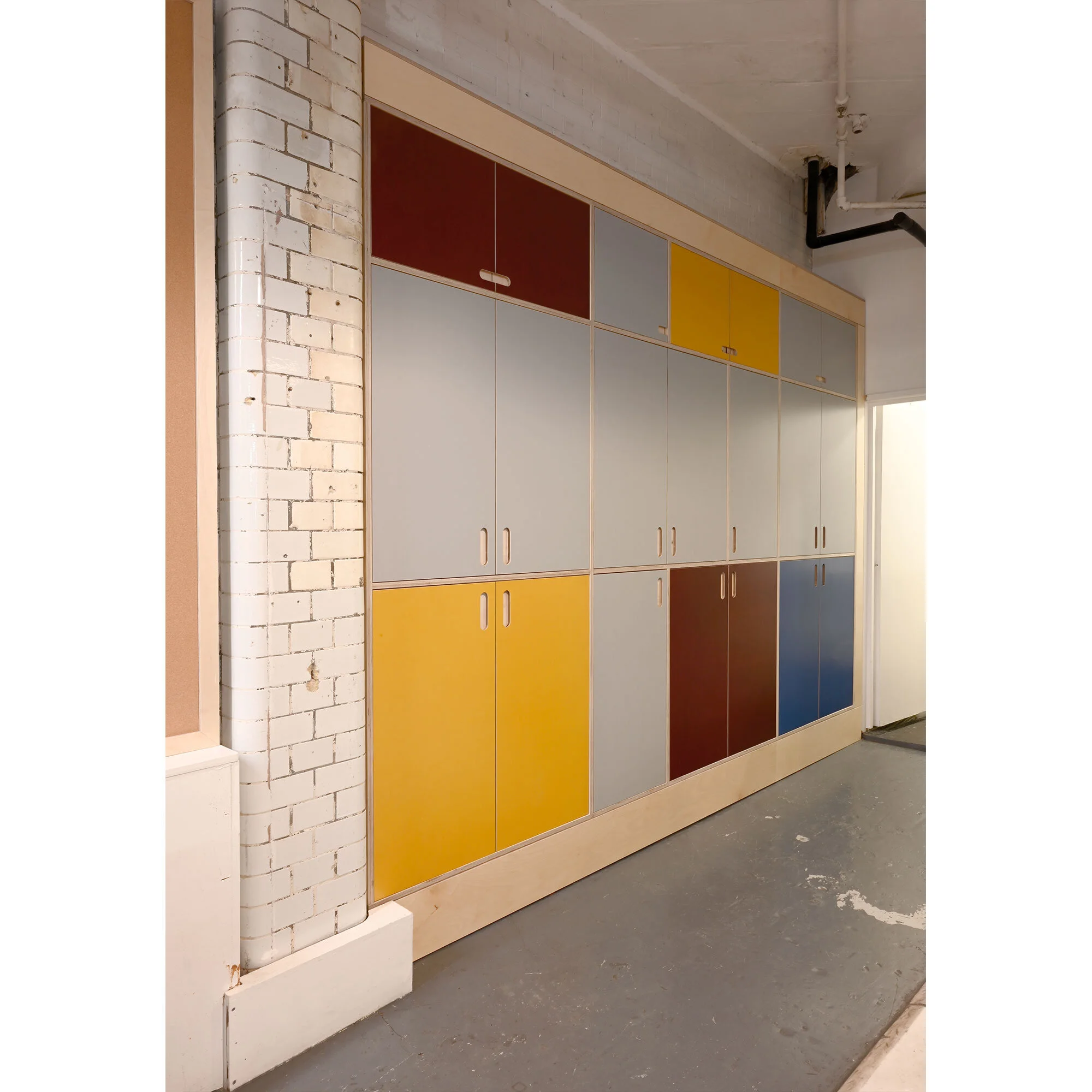 EckfordChong_Pip-and-Nut-Office-Fit-out-Commercial_Bespoke-Shelving-Storage-Unit-01.jpg