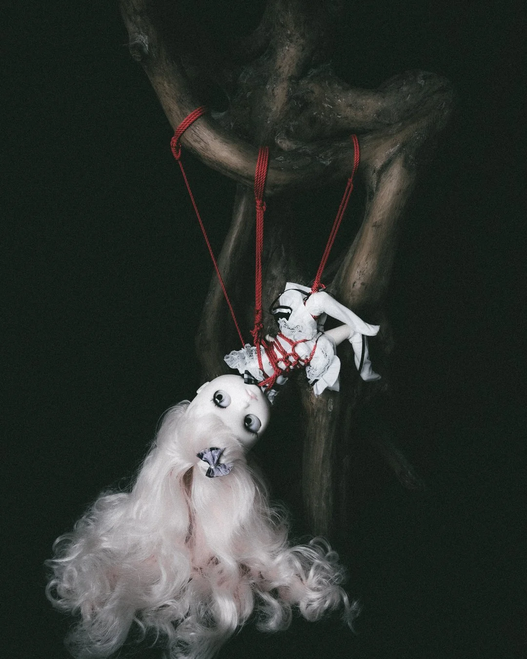 The Rope Artist REDEFINING BONDAGE: GATA MEETS ROPE ARTIST HAJIME KINOKO — MAGAZINE