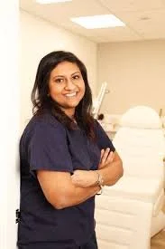 Dr Farah Mydin