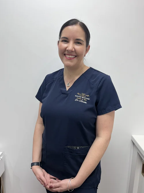 Dr Ninnette De Klerk