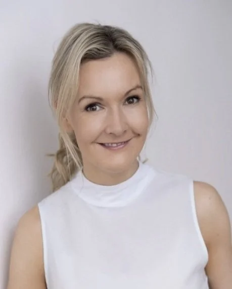Dr Clare Kiely
