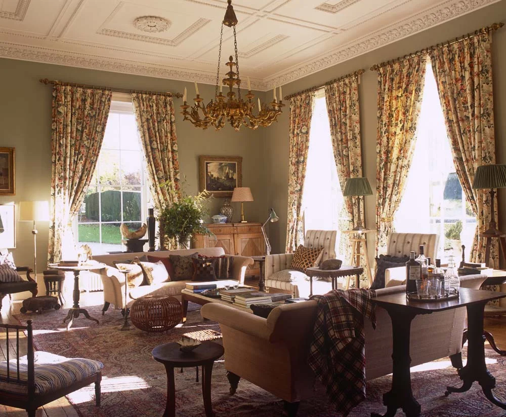 HOWE ANTIQUES