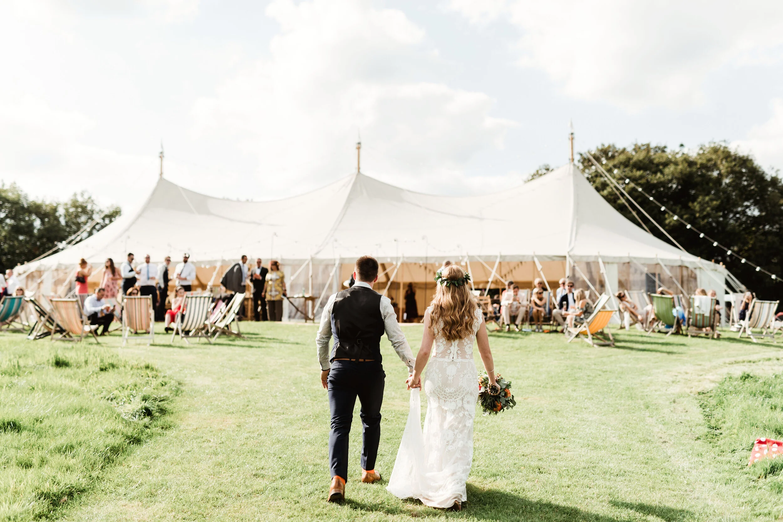 Eine Hochzeit Im Grunen Schloss Jeutendorf Marquees I Zeltvermietung Locations 