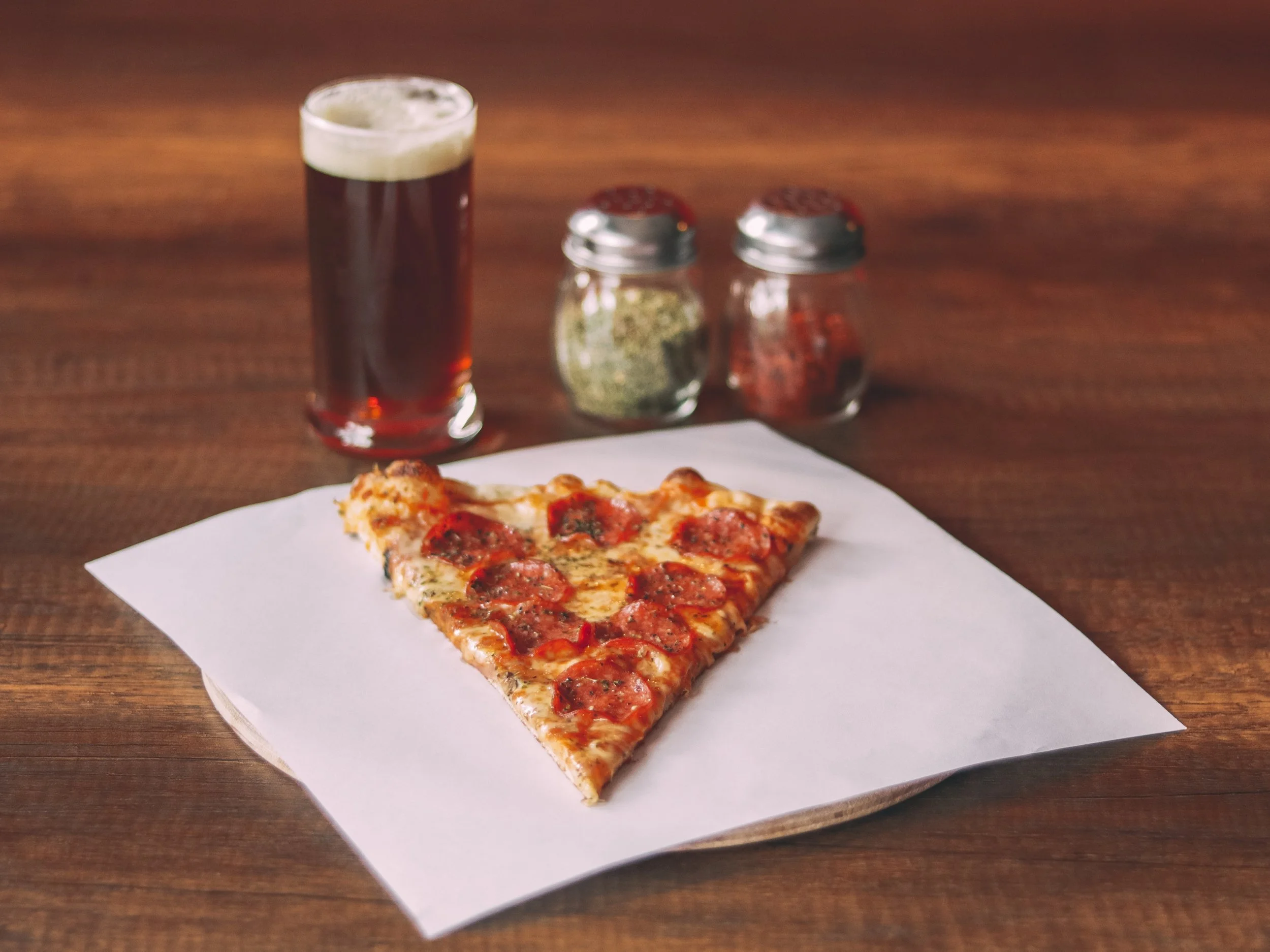 Volunteer Pizza & Beer Night