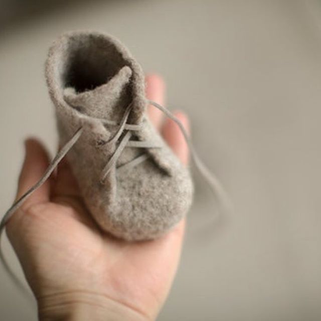 Felted baby shoes by Vaida Petrekis via @Etsy. #theglobalshoper #fabfinds #cyberchic #kidstyle