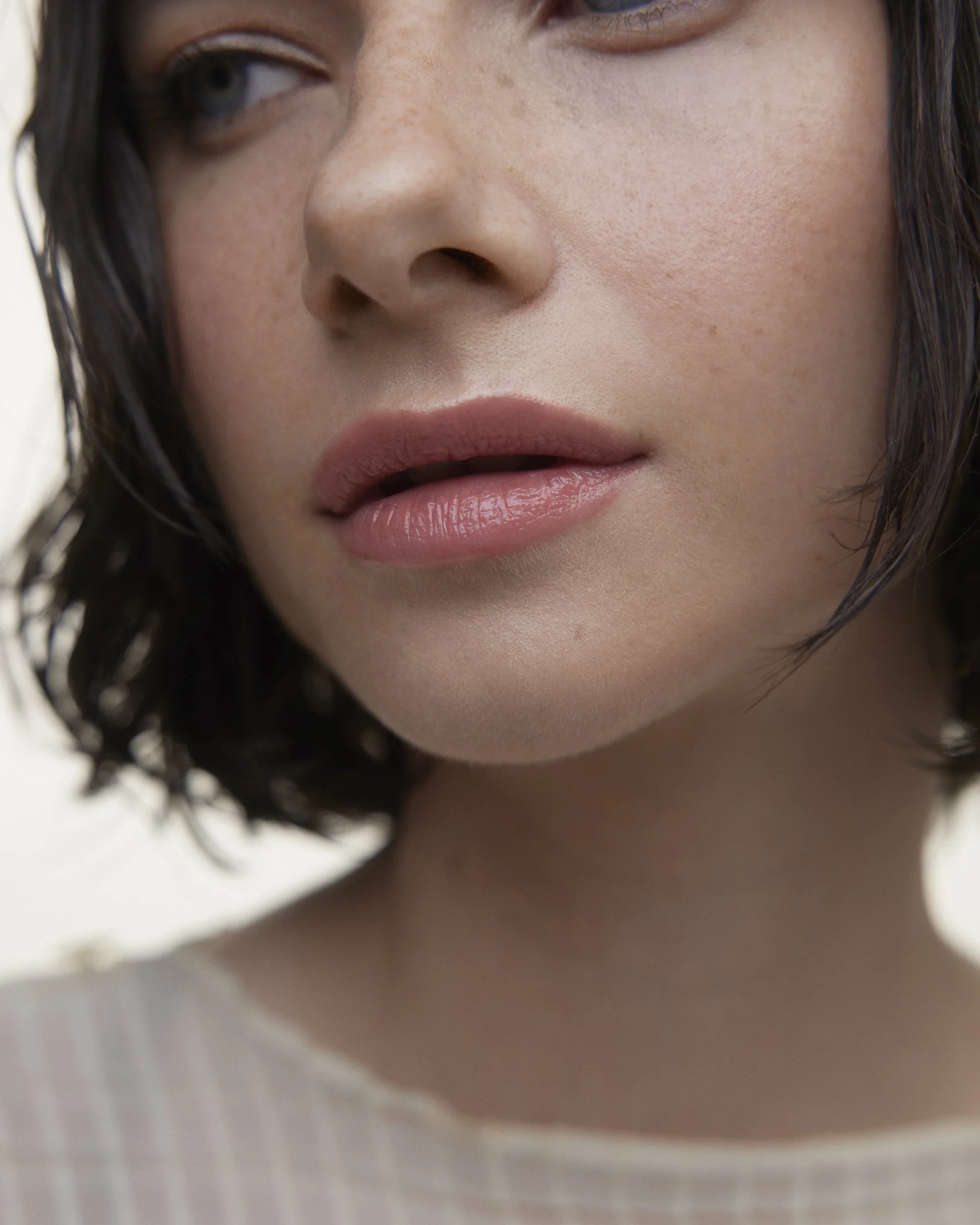 Le Baume - Model Light Skin - Pétale.jpg