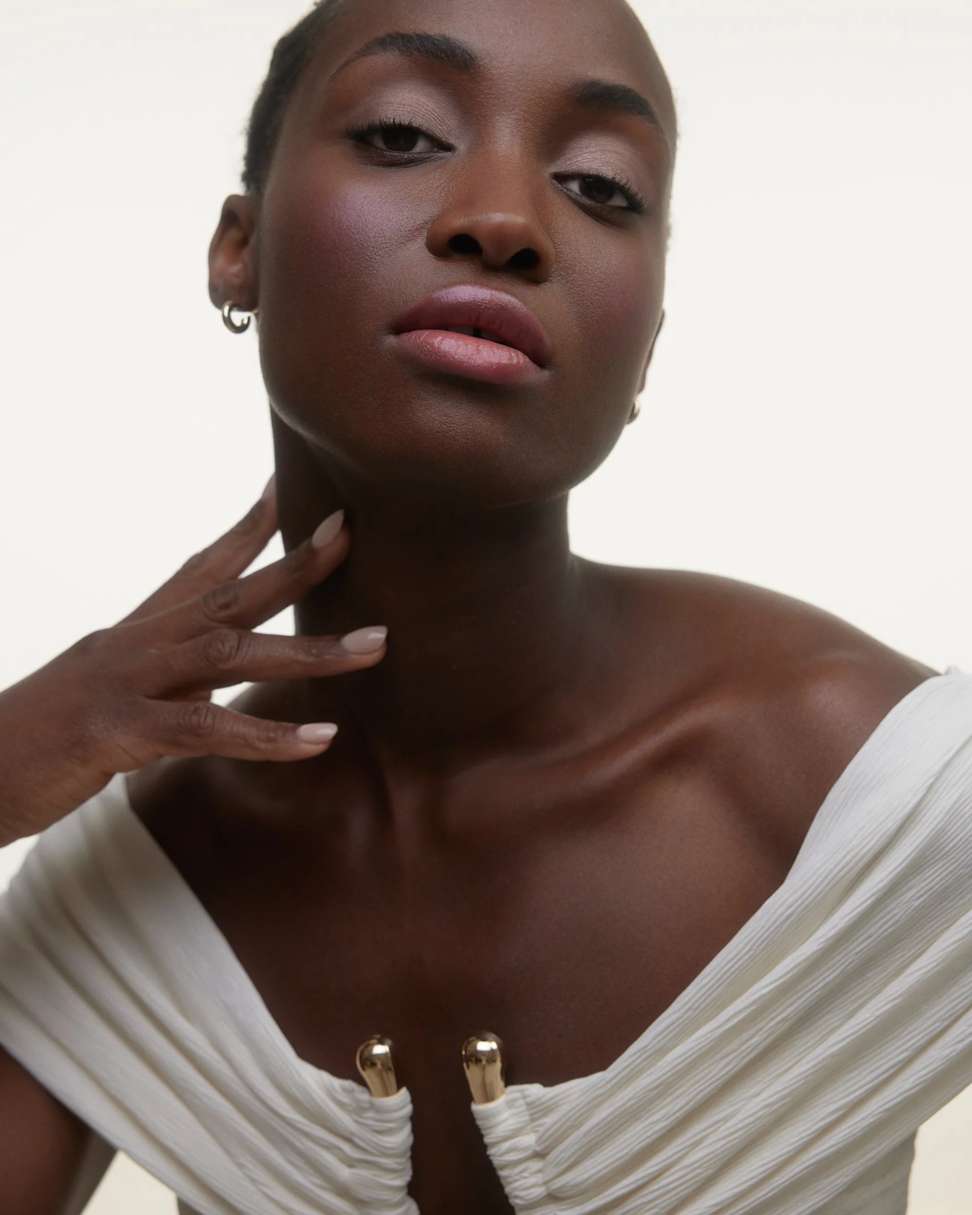 Le Baume - Model Dark Skin - Bonbon.jpg