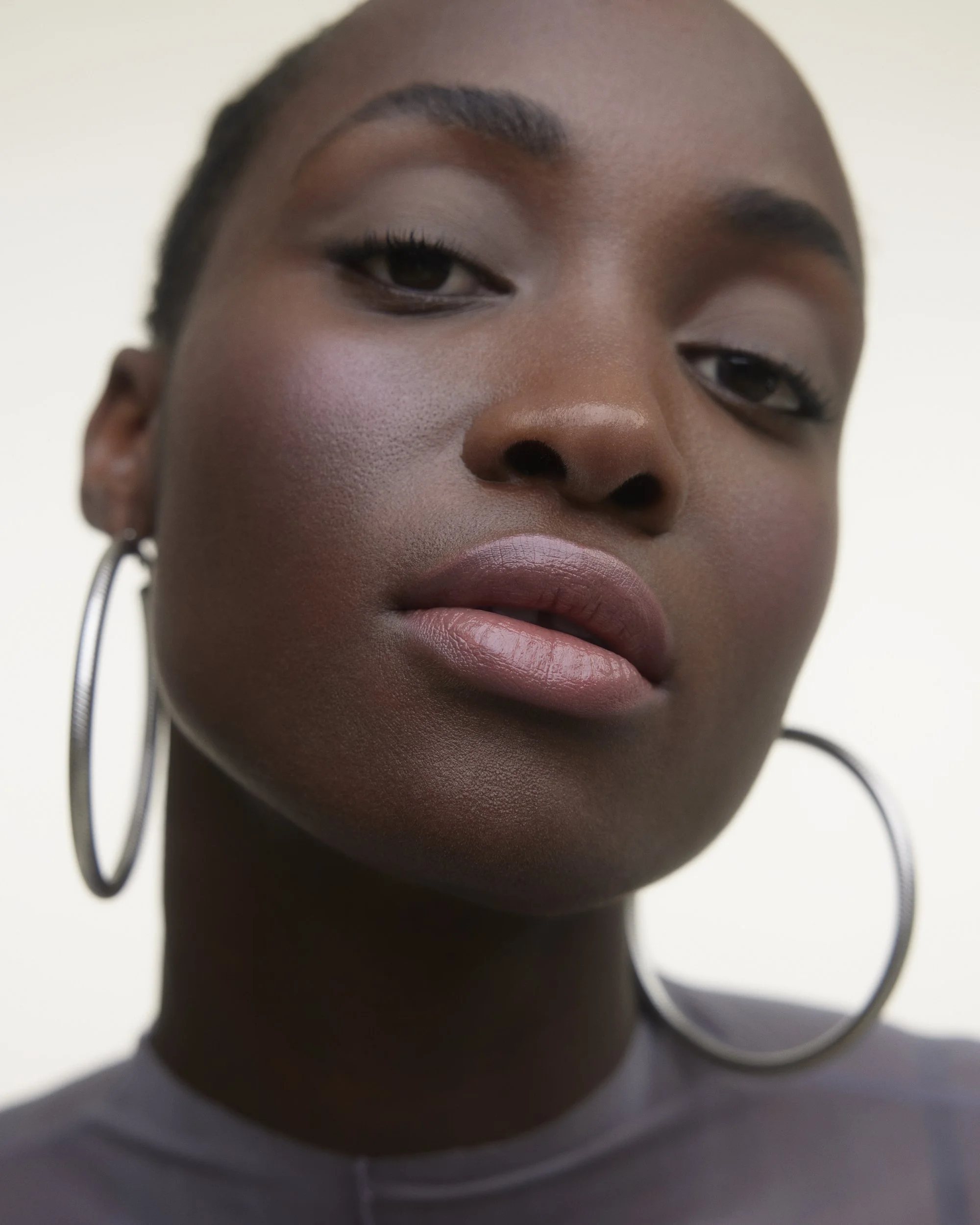 Le Rouge - Model Dark Skin - Clafoutis.jpg