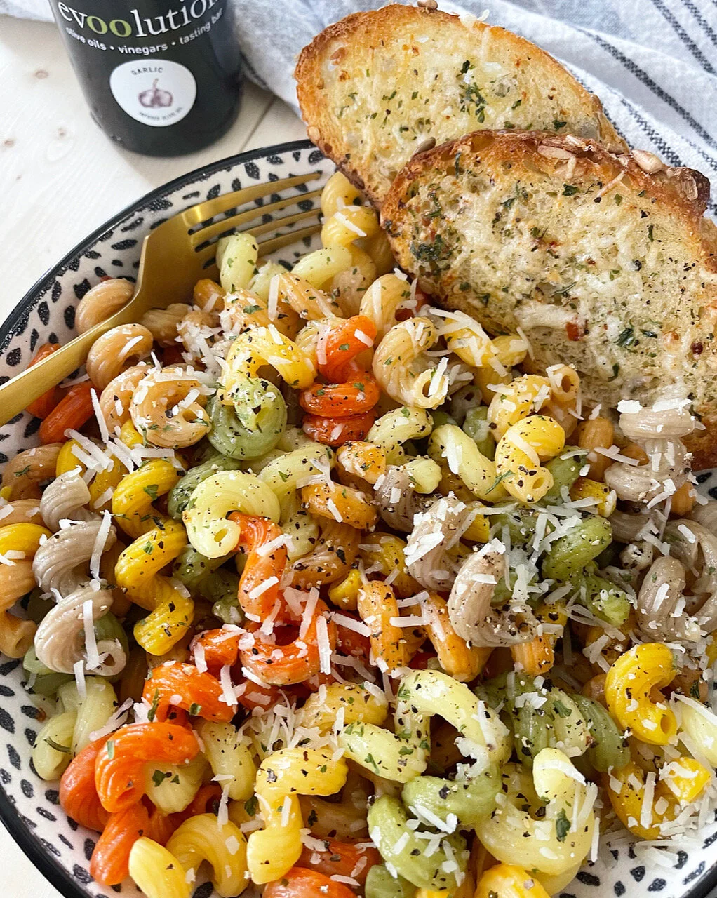 Garlic Parm Rainbow Pasta