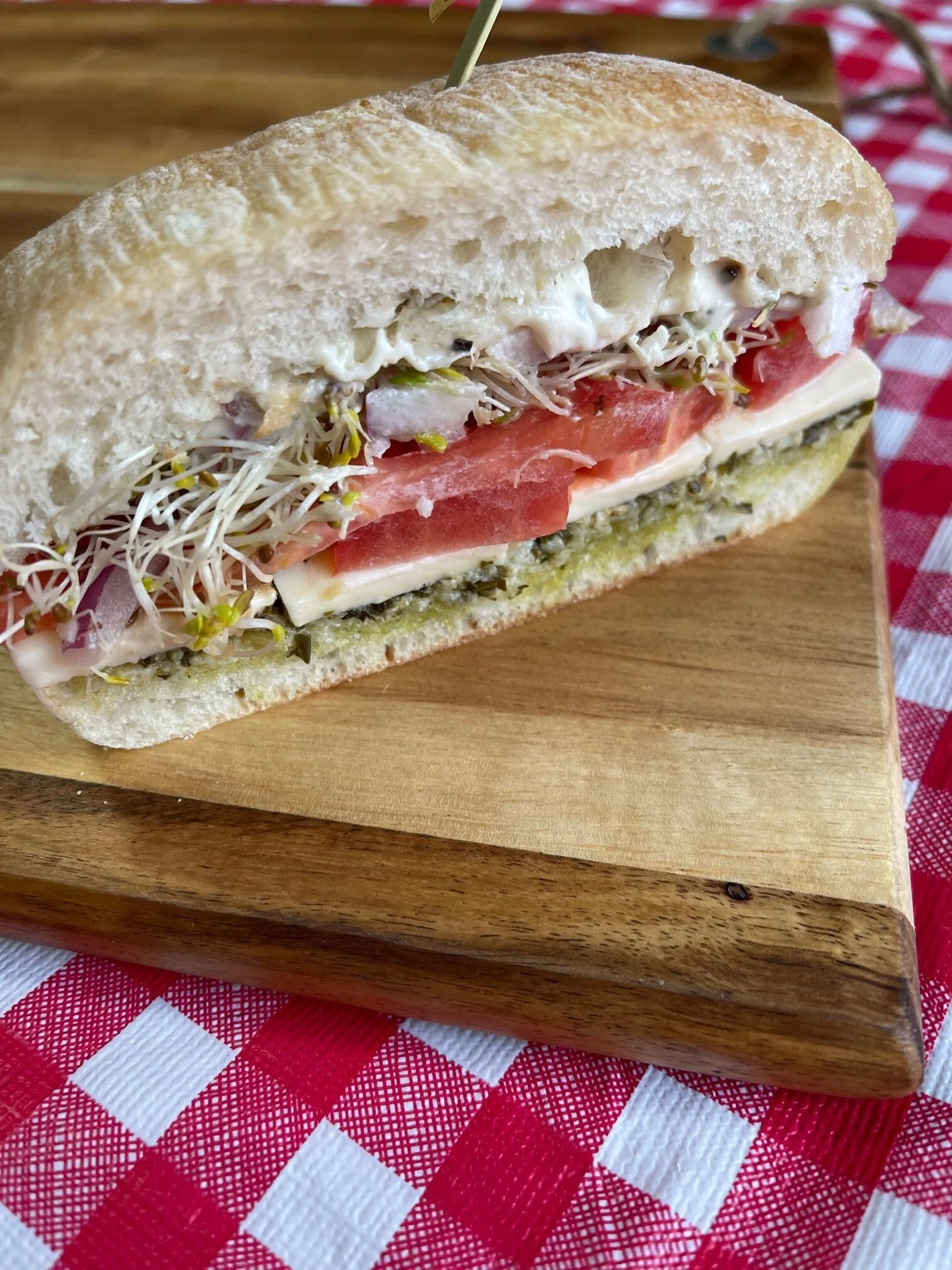 Vegetarian Mozza Pesto Sammie