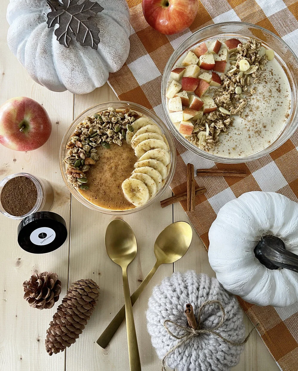 Fall 'Pie' Smoothie Bowl