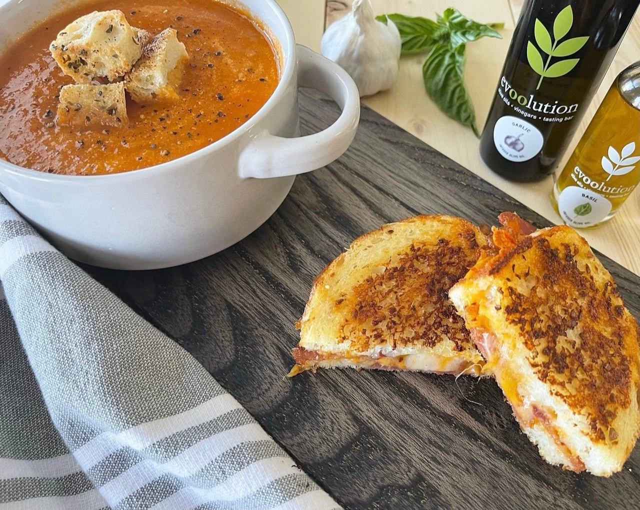 Bacon Cheddar Grilled Cheese