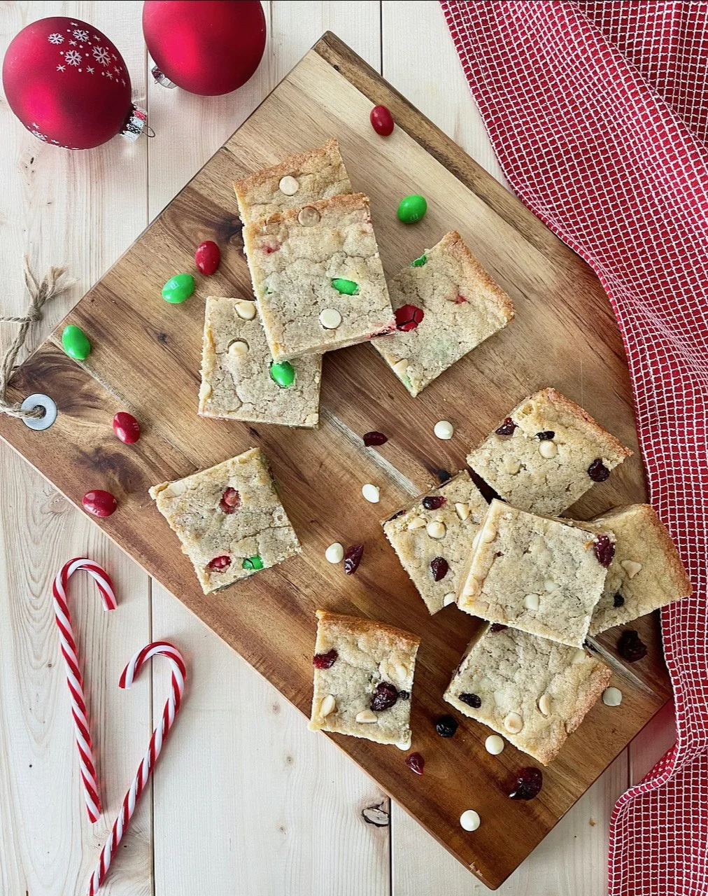 Christmas Blondies
