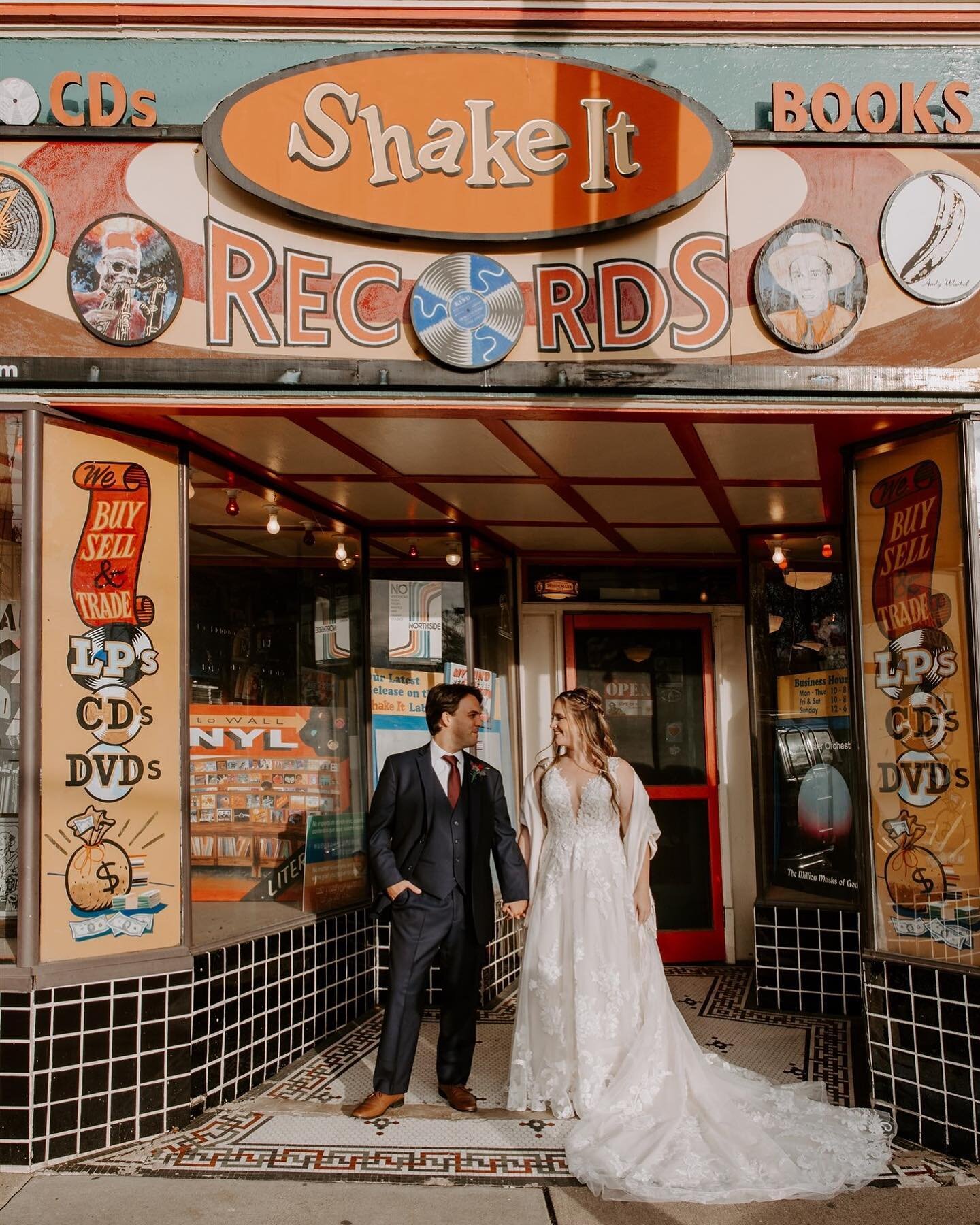 one of the many reasons we love Northside&hellip;all the great spots to take photos! Whether it&rsquo;s just the two of you or your whole bridal party, we have a full list of our fave spots to share with you, all within walking distance. like our nei