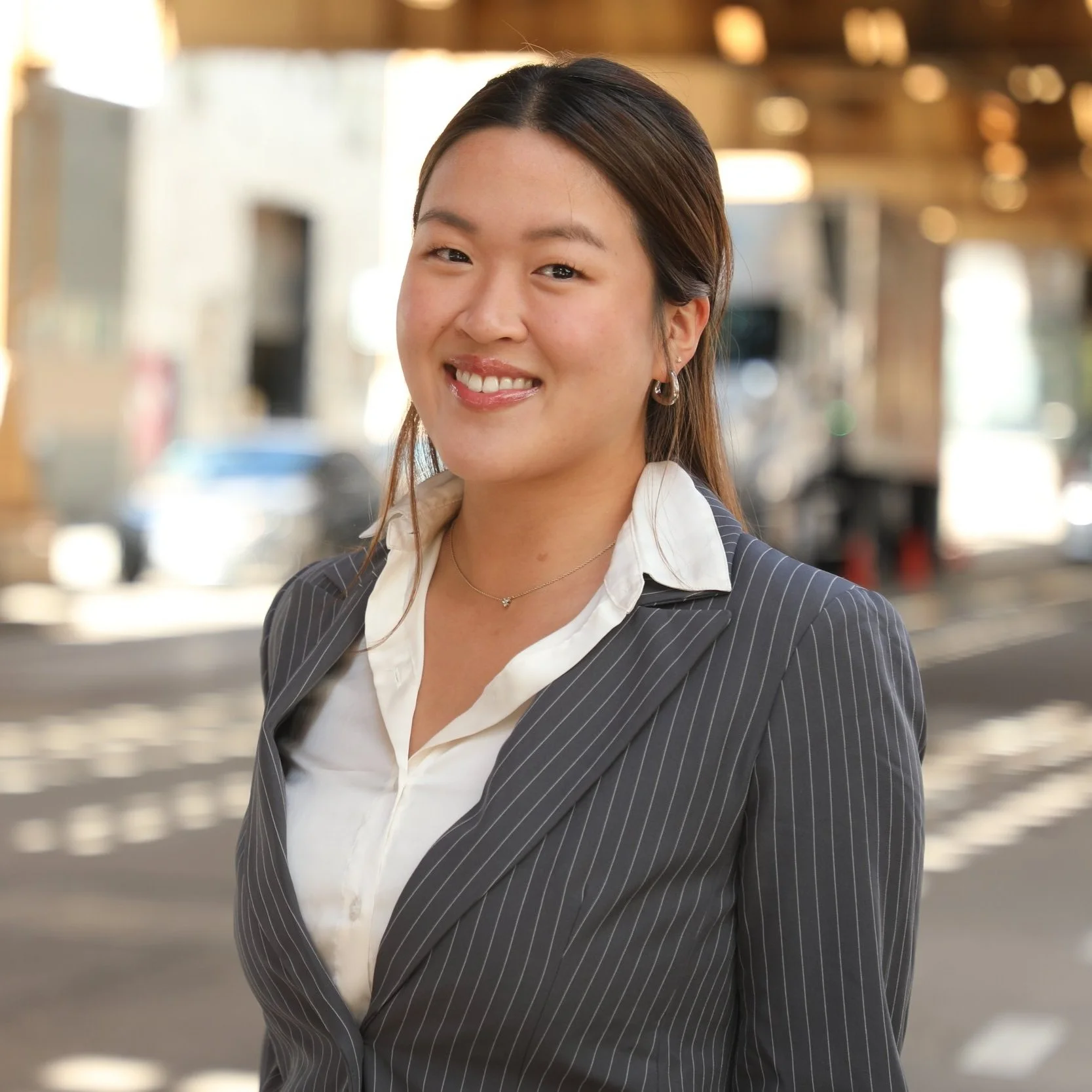 Liz Xu, Associate
