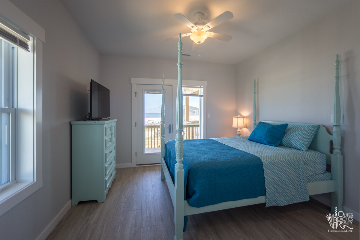 The-Knotty-Whale-Outer-Beaches-Realty-Rodanthe-11.jpg