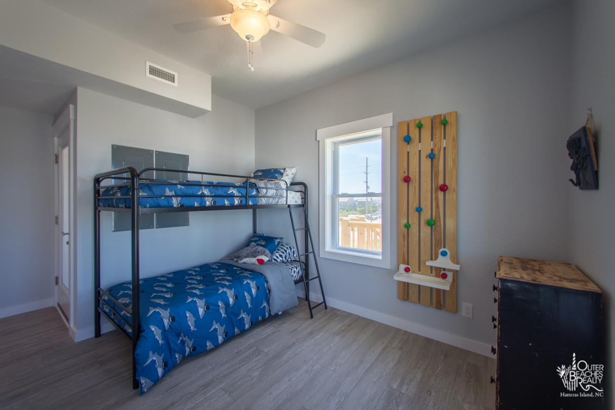 The-Knotty-Whale-Outer-Beaches-Realty-Rodanthe-15.jpg