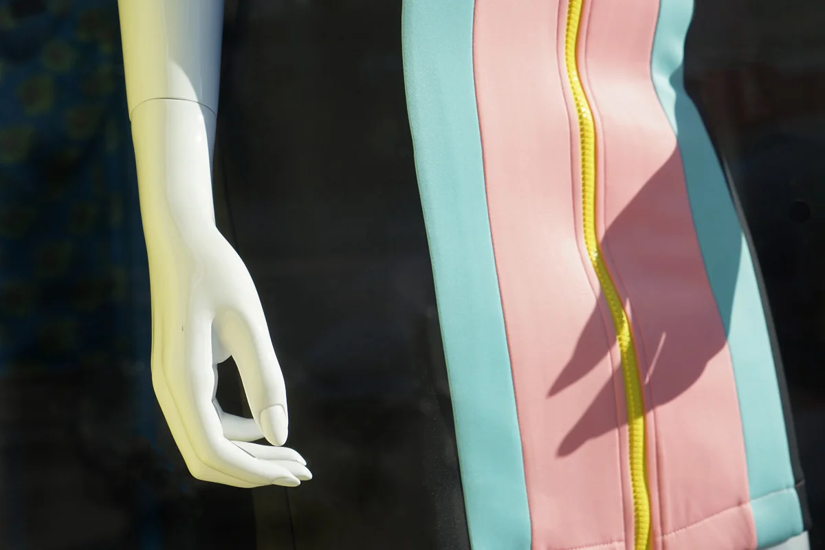 Jude Marion - hand with pink shadow 2018