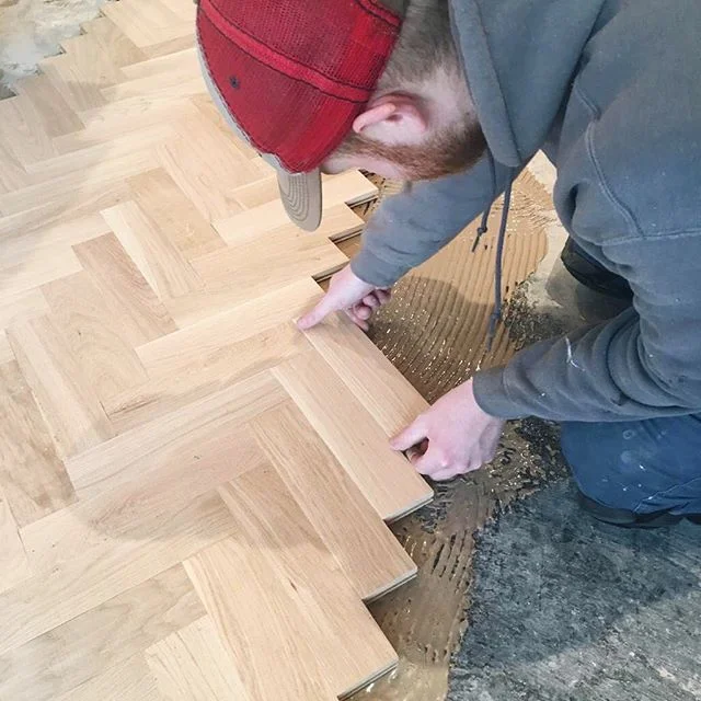 It’s so satisfying to see the oak herringbone getting fitted over in Chislehurst!
.
.
.
#jta #architecture #arch #interiordesign #interiors #flooring #oak #herringbone #timber #residential #residentialarchitecture #designlovers #localbusiness #