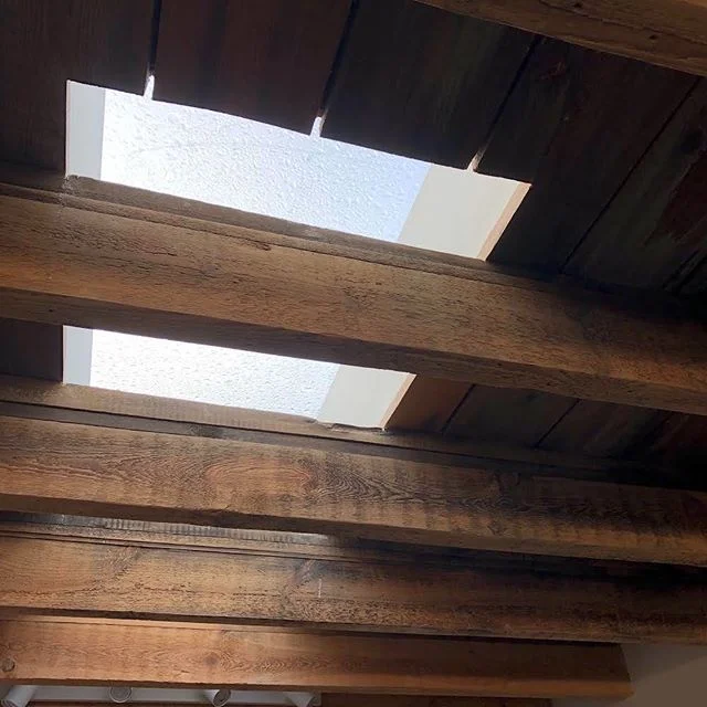 Just take a minute to appreciate those exposed timbers! Such great progress over in Chislehurst, wonderful to see @gigcontractsltd’s hard work all coming together in the final push. Swipe to see before image
.
.
.
#jta #arch #architecture #inte
