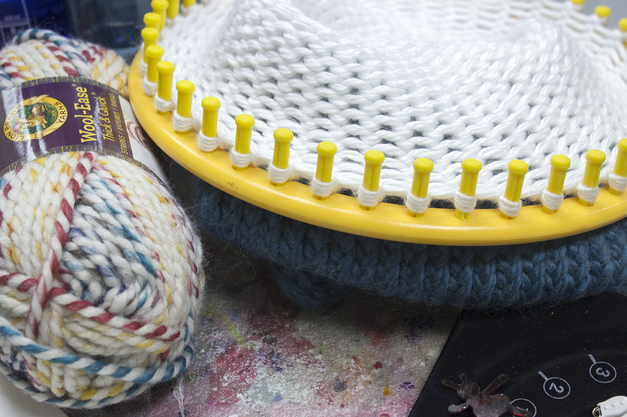 Fibers_Loom knitting.png
