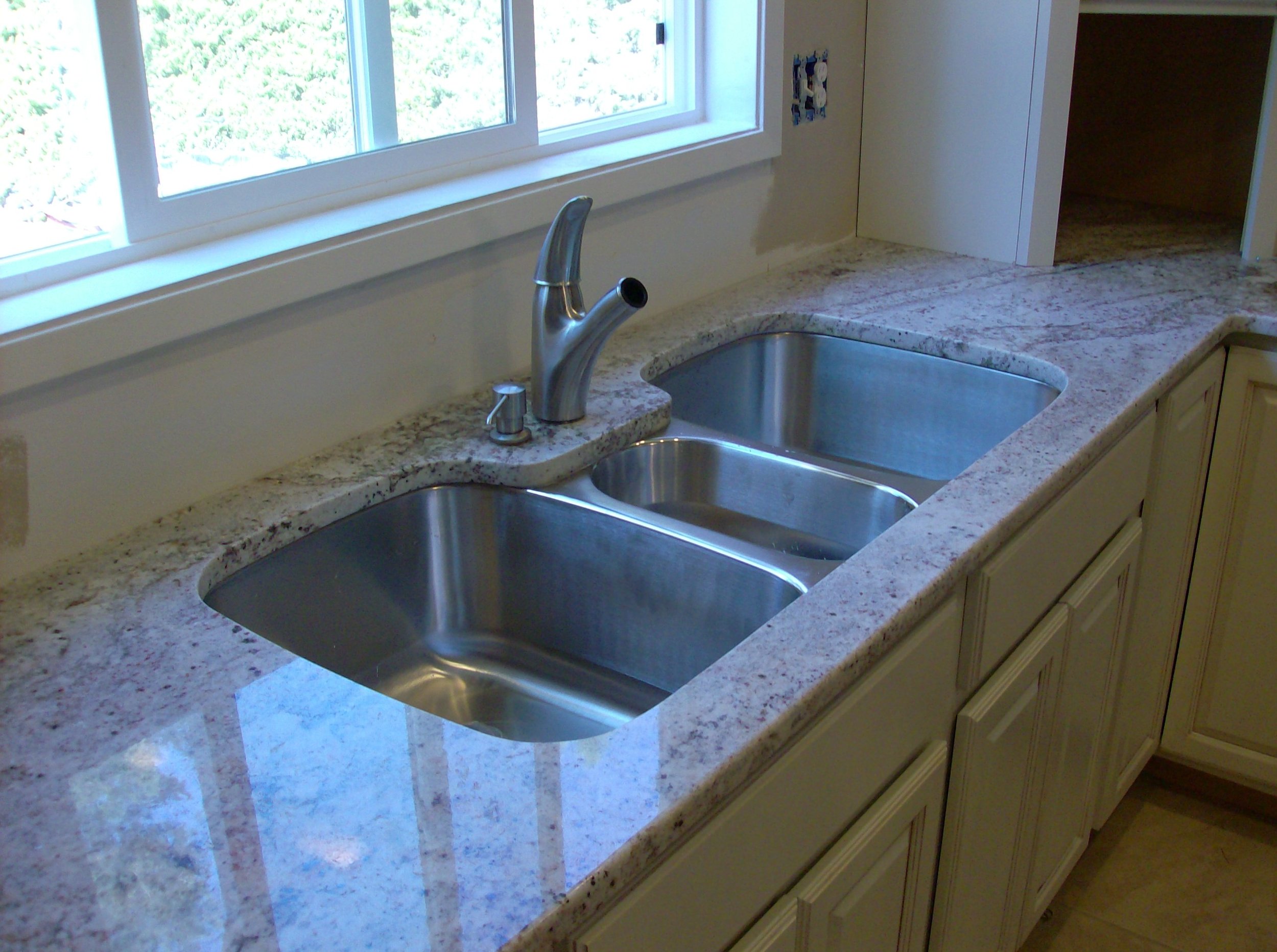 sink 1.jpg