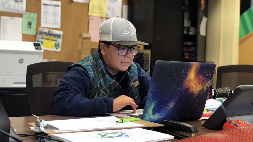Laney Student Alejandro Landrin, applying for a position at the College - Photo by Meg Shutzer