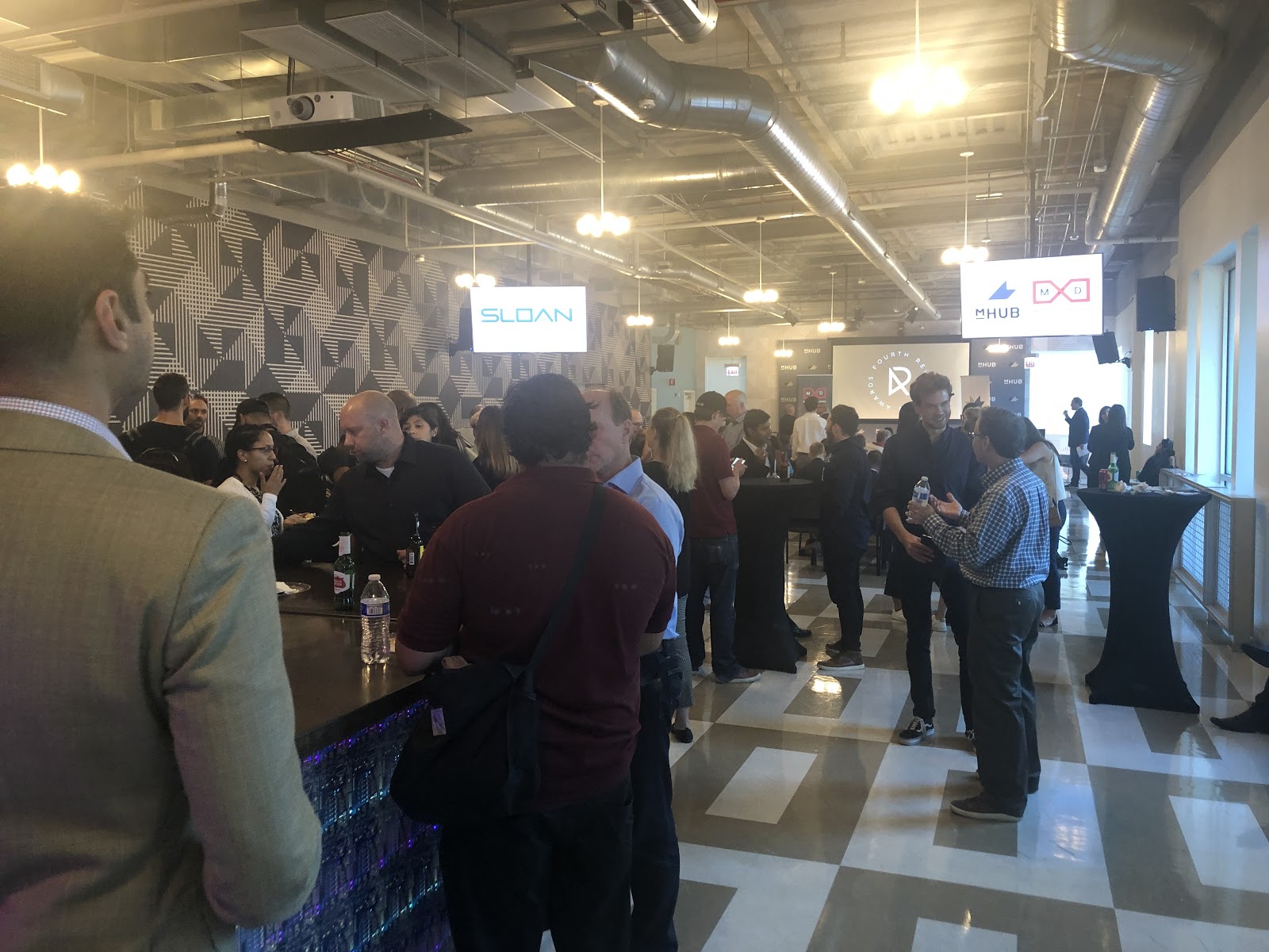Pitch night at mHub