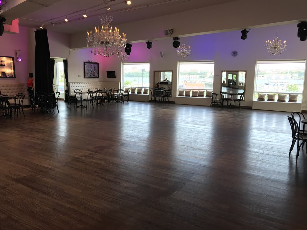 Hudson+Dance+Studio+Ballroom.jpg