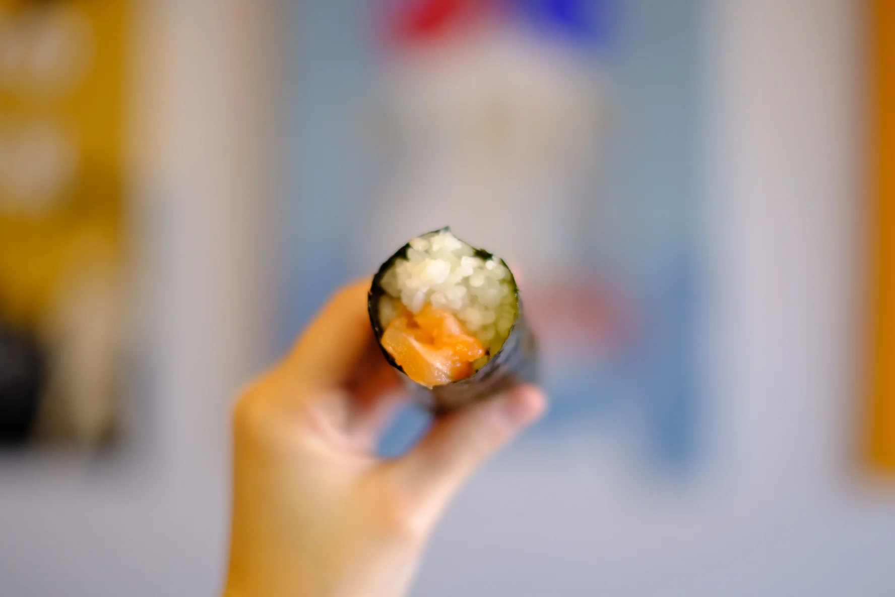 salmon-handroll.JPG
