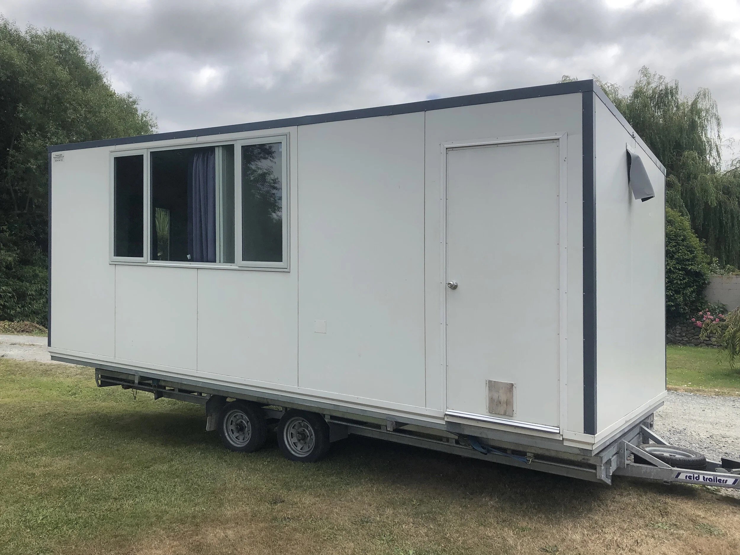 02-2SK6x3+exterior.jpg