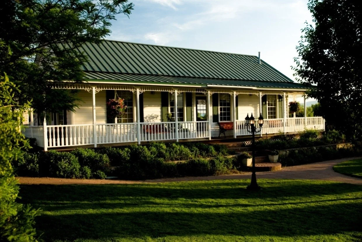 1990s railroad building.jpg