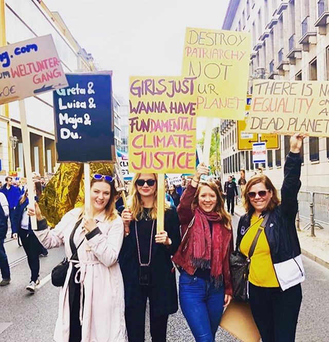 What a day. 270.000 people in Berlin. 1,4 Million in Germany. We re not gonna stop until this movement is being heard and listened to.
&bull;
&bull;
&bull;
#climatestrike #fridaysforfuture 
#greennewdeal