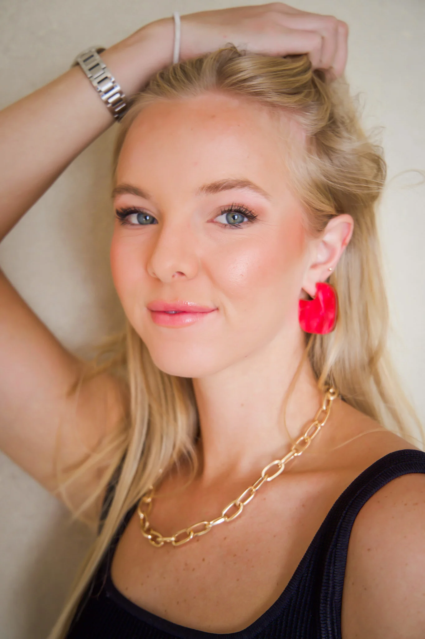 FF918832-B8A9-40C3-9D76-07CACD4D81AE