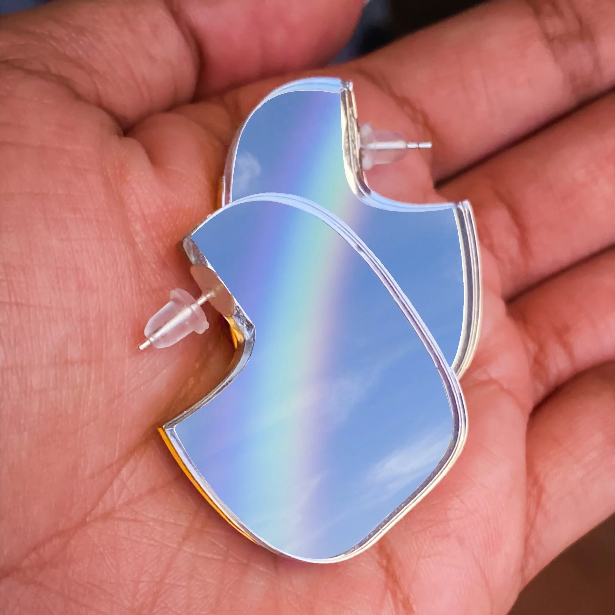 0A4CABC1-1826-41F2-B2EE-0BEBFAE9A86E