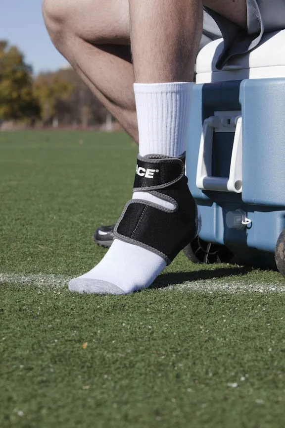 WebbDeVlam-Ace-Ankle-016_FPO.jpg